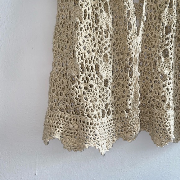 Long Crochet Vest - Picture 5 of 9